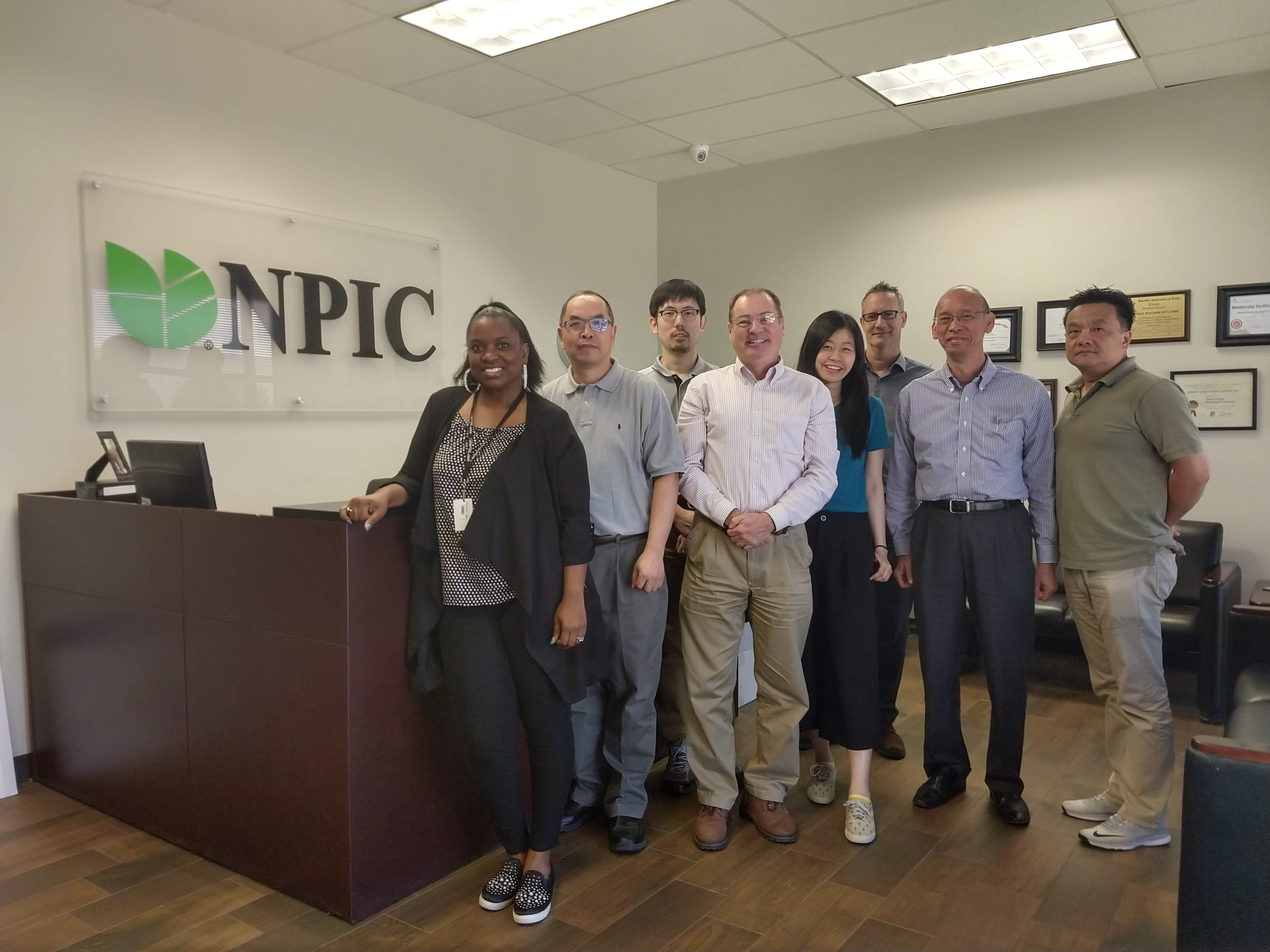 NPIC SuperZoo Team Ready To Meet Pet Treat Distributors